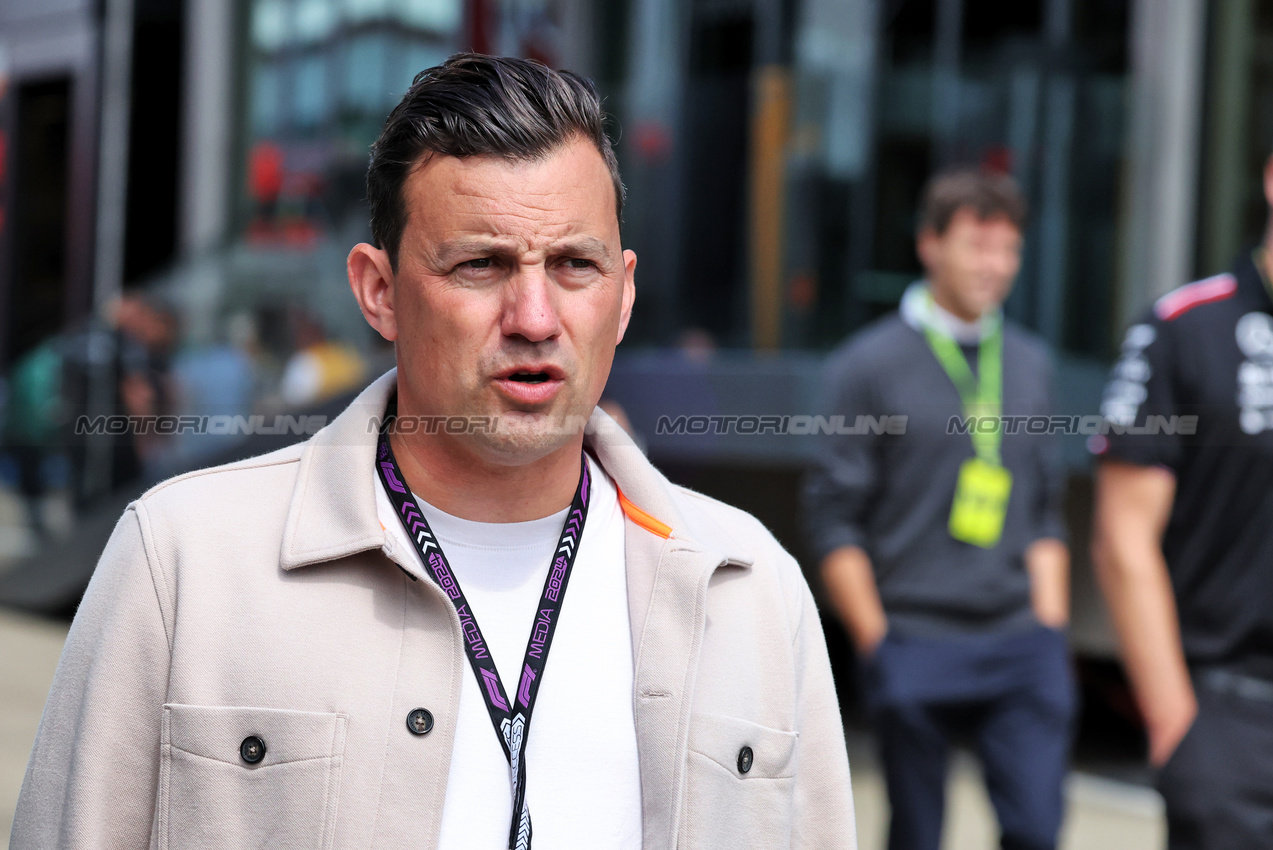 GP GRAN BRETAGNA, Will Buxton (GBR) F1 Digital Presenter.

04.07.2024. Formula 1 World Championship, Rd 12, British Grand Prix, Silverstone, England, Preparation Day.

- www.xpbimages.com, EMail: requests@xpbimages.com © Copyright: Bearne / XPB Images