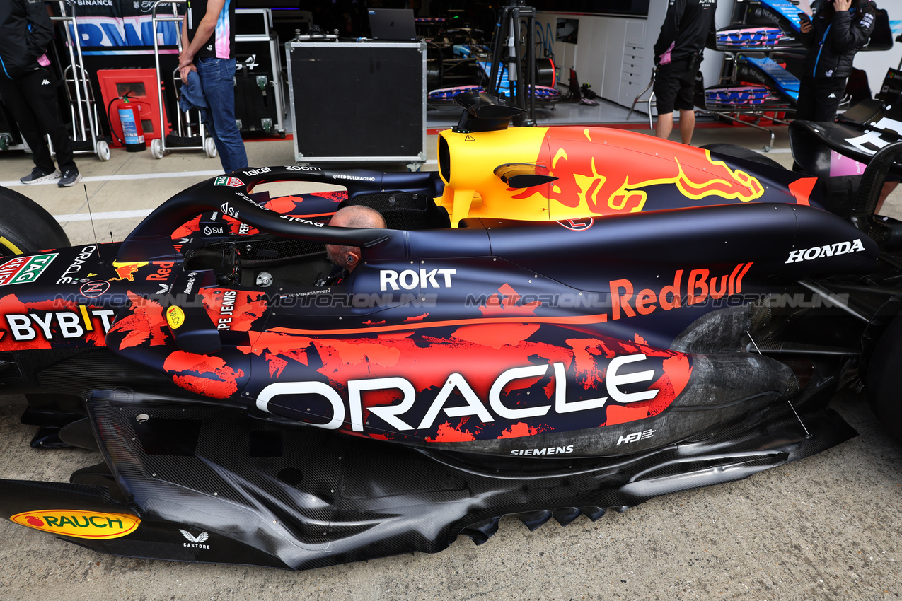GP GRAN BRETAGNA, British Grand Prix Red Bull livery.
04.07.2024. Formula 1 World Championship, Rd 12, British Grand Prix, Silverstone, England, Preparation Day.
- www.xpbimages.com, EMail: requests@xpbimages.com © Copyright: Batchelor / XPB Images