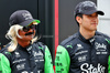 GP GRAN BRETAGNA, (L to R): Just Sul (IND) Comedian with Zhou Guanyu (CHN) Sauber.

04.07.2024. Formula 1 World Championship, Rd 12, British Grand Prix, Silverstone, England, Preparation Day.

 - www.xpbimages.com, EMail: requests@xpbimages.com © Copyright: Coates / XPB Images