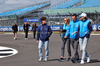 GP GRAN BRETAGNA, (L to R): Franco Colapinto (ARG) Williams Racing Academy Driver walks the circuit with Elizabeth Wood Boyer (GBR) Williams Racing Performance Engineer; Gaetan Jego, Williams Racing Gara Engineer; e Logan Sargeant (USA) Williams Racing.

04.07.2024. Formula 1 World Championship, Rd 12, British Grand Prix, Silverstone, England, Preparation Day.

- www.xpbimages.com, EMail: requests@xpbimages.com © Copyright: Batchelor / XPB Images