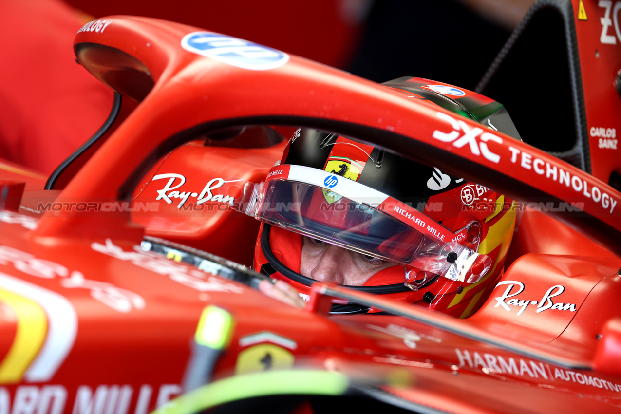GP GRAN BRETAGNA, Charles Leclerc (MON) Ferrari SF-24.

06.07.2024. Formula 1 World Championship, Rd 12, British Grand Prix, Silverstone, England, Qualifiche Day.

 - www.xpbimages.com, EMail: requests@xpbimages.com © Copyright: Davenport / XPB Images