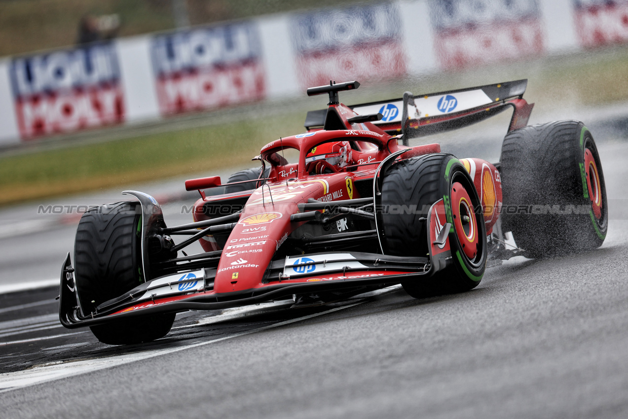 GP GRAN BRETAGNA, Charles Leclerc (MON) Ferrari SF-24.

06.07.2024. Formula 1 World Championship, Rd 12, British Grand Prix, Silverstone, England, Qualifiche Day.

- www.xpbimages.com, EMail: requests@xpbimages.com © Copyright: Rew / XPB Images