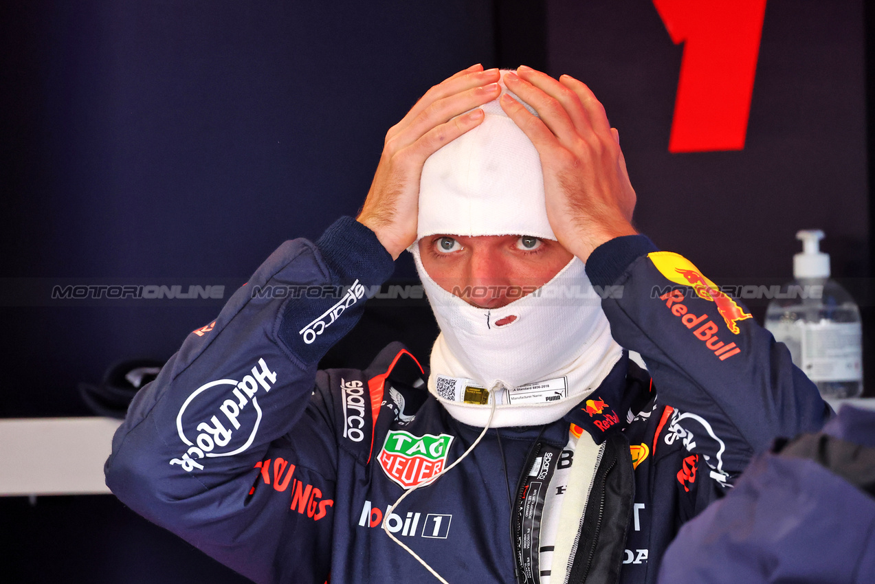 GP GRAN BRETAGNA, Max Verstappen (NLD) Red Bull Racing.

06.07.2024. Formula 1 World Championship, Rd 12, British Grand Prix, Silverstone, England, Qualifiche Day.

- www.xpbimages.com, EMail: requests@xpbimages.com © Copyright: Batchelor / XPB Images