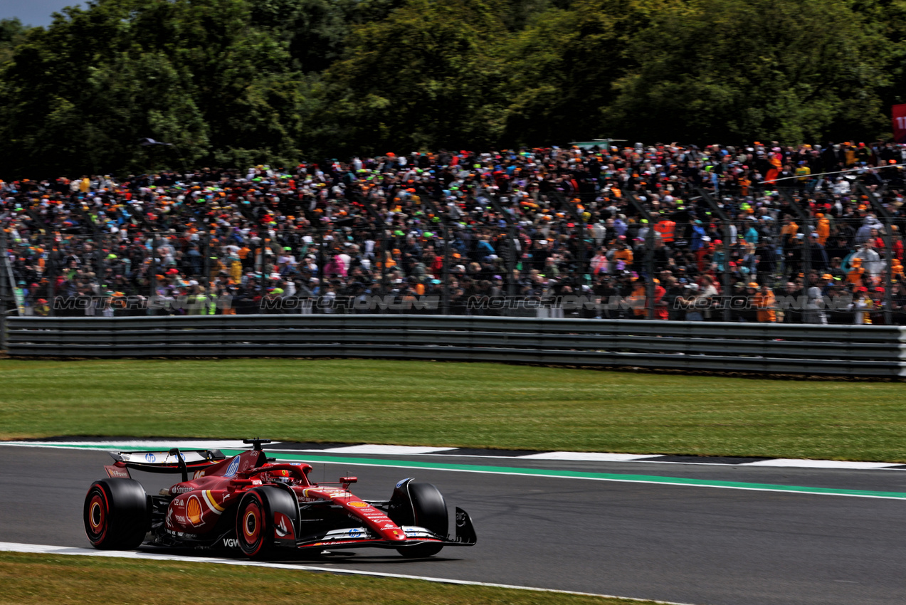 GP GRAN BRETAGNA, Charles Leclerc (MON) Ferrari SF-24.

06.07.2024. Formula 1 World Championship, Rd 12, British Grand Prix, Silverstone, England, Qualifiche Day.

- www.xpbimages.com, EMail: requests@xpbimages.com © Copyright: Charniaux / XPB Images