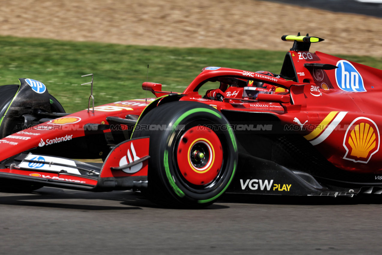 GP GRAN BRETAGNA, Carlos Sainz Jr (ESP) Ferrari SF-24.

06.07.2024. Formula 1 World Championship, Rd 12, British Grand Prix, Silverstone, England, Qualifiche Day.

- www.xpbimages.com, EMail: requests@xpbimages.com © Copyright: Bearne / XPB Images