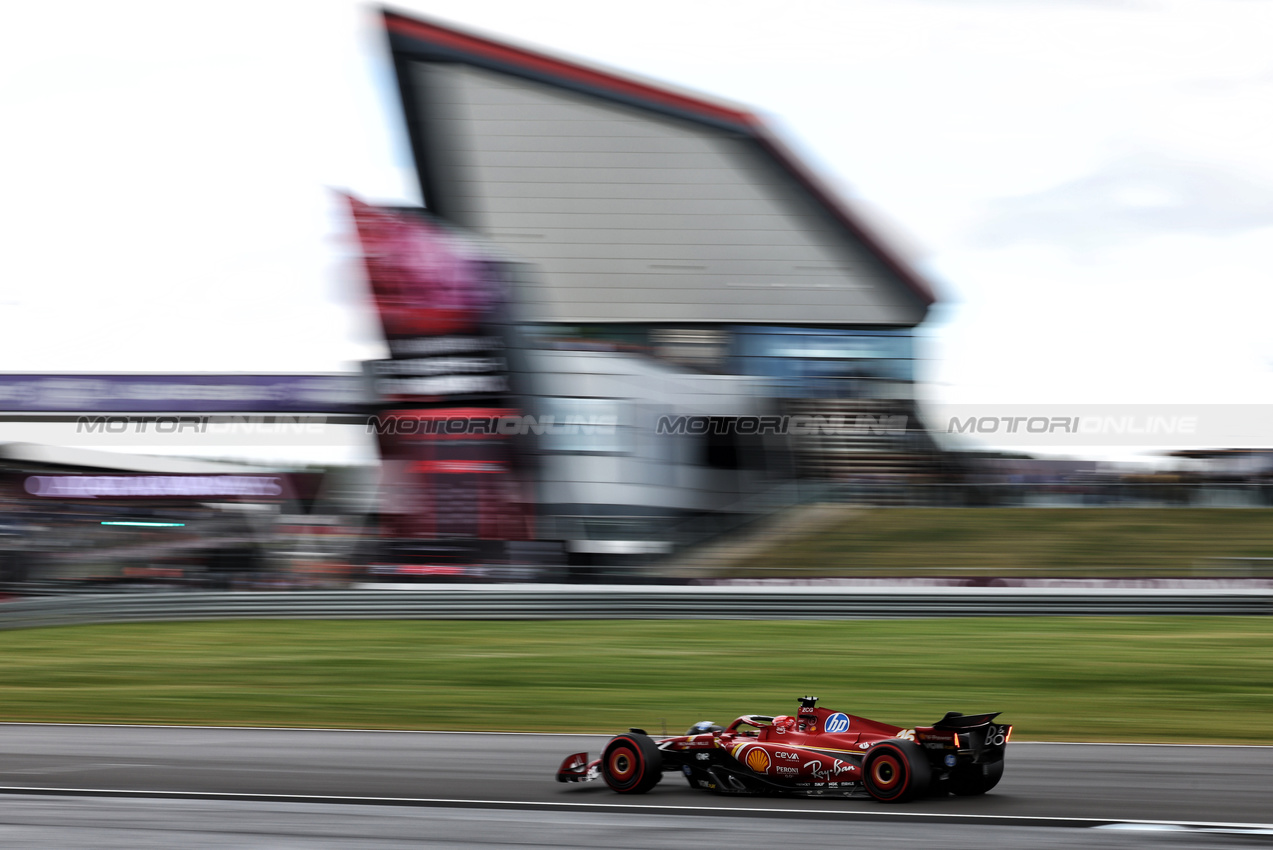 GP GRAN BRETAGNA, Charles Leclerc (MON) Ferrari SF-24.

06.07.2024. Formula 1 World Championship, Rd 12, British Grand Prix, Silverstone, England, Qualifiche Day.

- www.xpbimages.com, EMail: requests@xpbimages.com © Copyright: Bearne / XPB Images