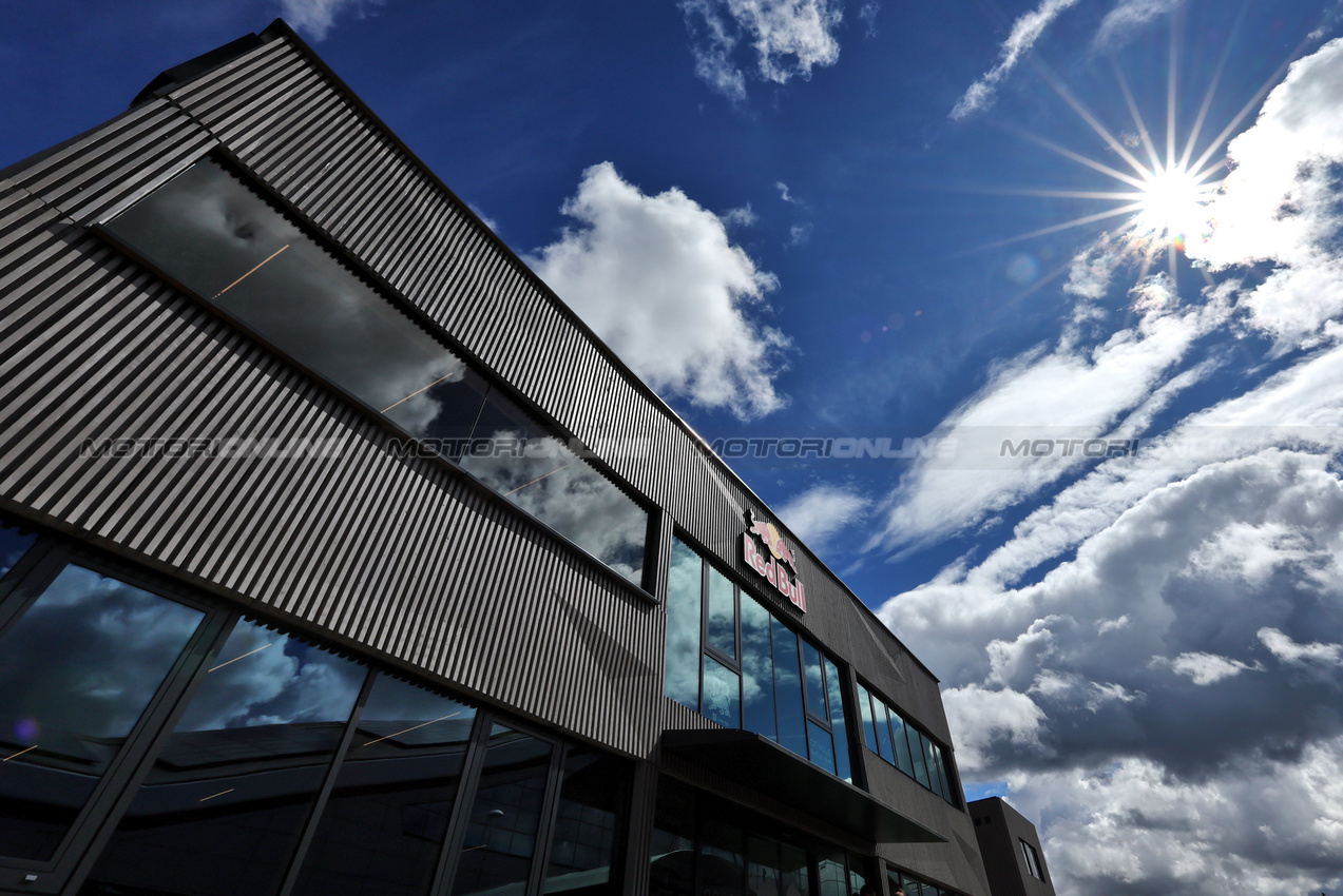 GP GRAN BRETAGNA, Red Bull Energy Station in the paddock.

06.07.2024. Formula 1 World Championship, Rd 12, British Grand Prix, Silverstone, England, Qualifiche Day.

- www.xpbimages.com, EMail: requests@xpbimages.com © Copyright: Moy / XPB Images