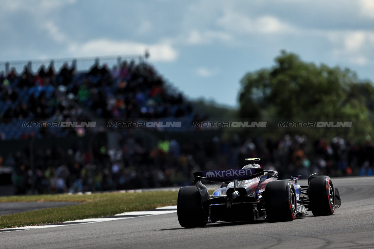 GP GRAN BRETAGNA, Logan Sargeant (USA) Williams Racing FW46.

06.07.2024. Formula 1 World Championship, Rd 12, British Grand Prix, Silverstone, England, Qualifiche Day.

- www.xpbimages.com, EMail: requests@xpbimages.com © Copyright: Rew / XPB Images