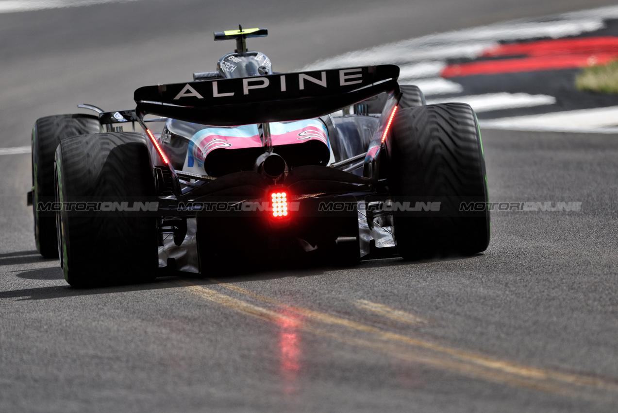 GP GRAN BRETAGNA, Pierre Gasly (FRA) Alpine F1 Team A524.

06.07.2024. Formula 1 World Championship, Rd 12, British Grand Prix, Silverstone, England, Qualifiche Day.

- www.xpbimages.com, EMail: requests@xpbimages.com © Copyright: Rew / XPB Images