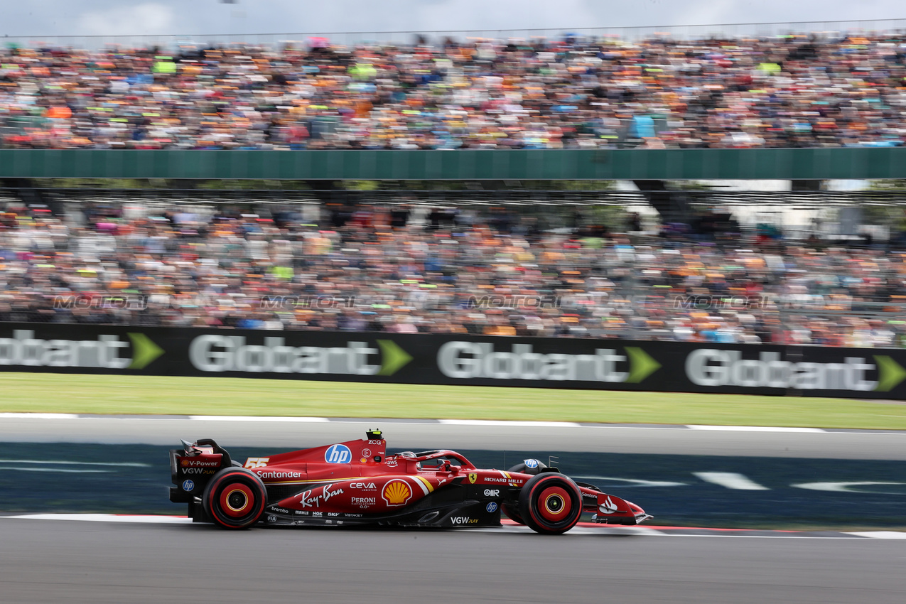 GP GRAN BRETAGNA, Carlos Sainz Jr (ESP) Ferrari SF-24.

06.07.2024. Formula 1 World Championship, Rd 12, British Grand Prix, Silverstone, England, Qualifiche Day.

 - www.xpbimages.com, EMail: requests@xpbimages.com © Copyright: Davenport / XPB Images