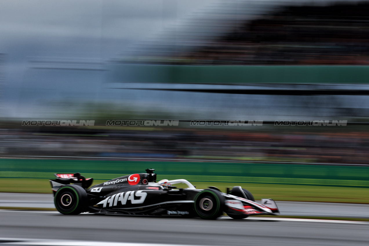 GP GRAN BRETAGNA, Kevin Magnussen (DEN) Haas VF-24.

06.07.2024. Formula 1 World Championship, Rd 12, British Grand Prix, Silverstone, England, Qualifiche Day.

 - www.xpbimages.com, EMail: requests@xpbimages.com © Copyright: Coates / XPB Images