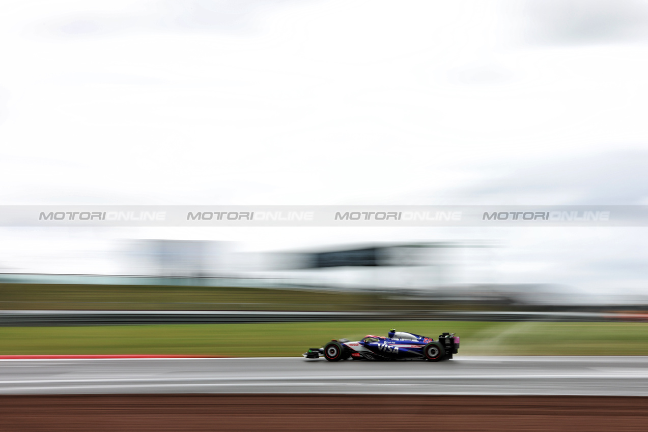 GP GRAN BRETAGNA, Yuki Tsunoda (JPN) RB VCARB 01.

06.07.2024. Formula 1 World Championship, Rd 12, British Grand Prix, Silverstone, England, Qualifiche Day.

- www.xpbimages.com, EMail: requests@xpbimages.com © Copyright: Rew / XPB Images