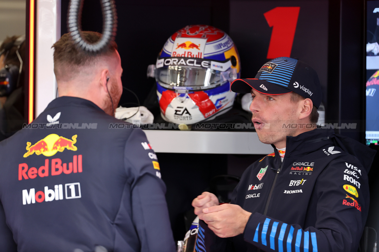 GP GRAN BRETAGNA, Max Verstappen (NLD) Red Bull Racing.

06.07.2024. Formula 1 World Championship, Rd 12, British Grand Prix, Silverstone, England, Qualifiche Day.

 - www.xpbimages.com, EMail: requests@xpbimages.com © Copyright: Davenport / XPB Images
