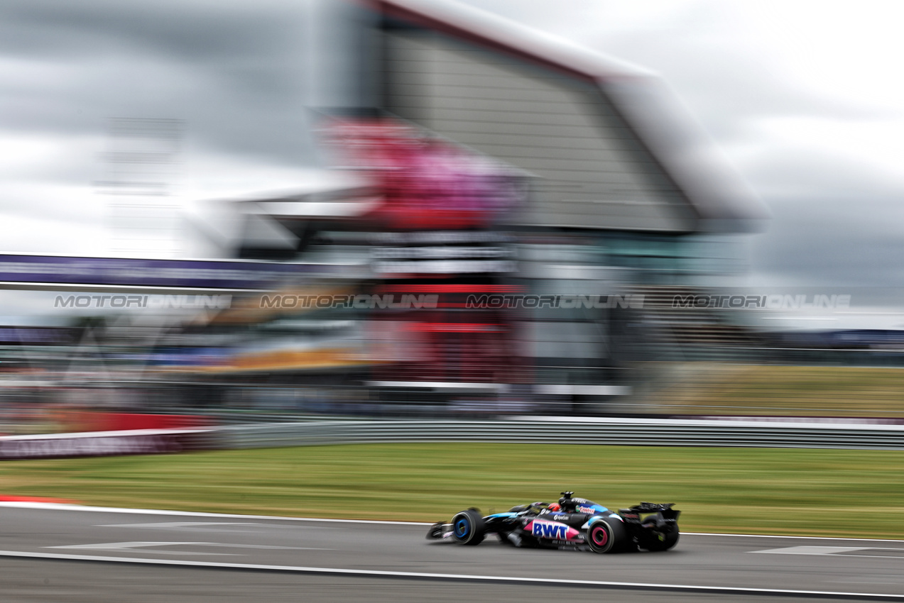 GP GRAN BRETAGNA, Esteban Ocon (FRA) Alpine F1 Team A524.

05.07.2024. Formula 1 World Championship, Rd 12, British Grand Prix, Silverstone, England, Practice Day.

- www.xpbimages.com, EMail: requests@xpbimages.com © Copyright: Moy / XPB Images