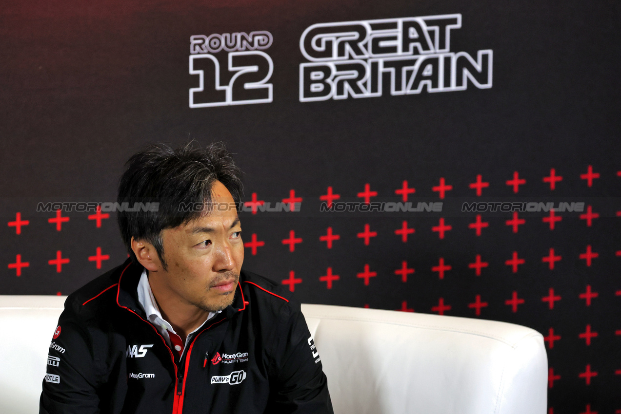 GP GRAN BRETAGNA, Ayao Komatsu (JPN) Haas F1 Team Principal in the FIA Press Conference.

05.07.2024. Formula 1 World Championship, Rd 12, British Grand Prix, Silverstone, England, Practice Day.

- www.xpbimages.com, EMail: requests@xpbimages.com © Copyright: Bearne / XPB Images