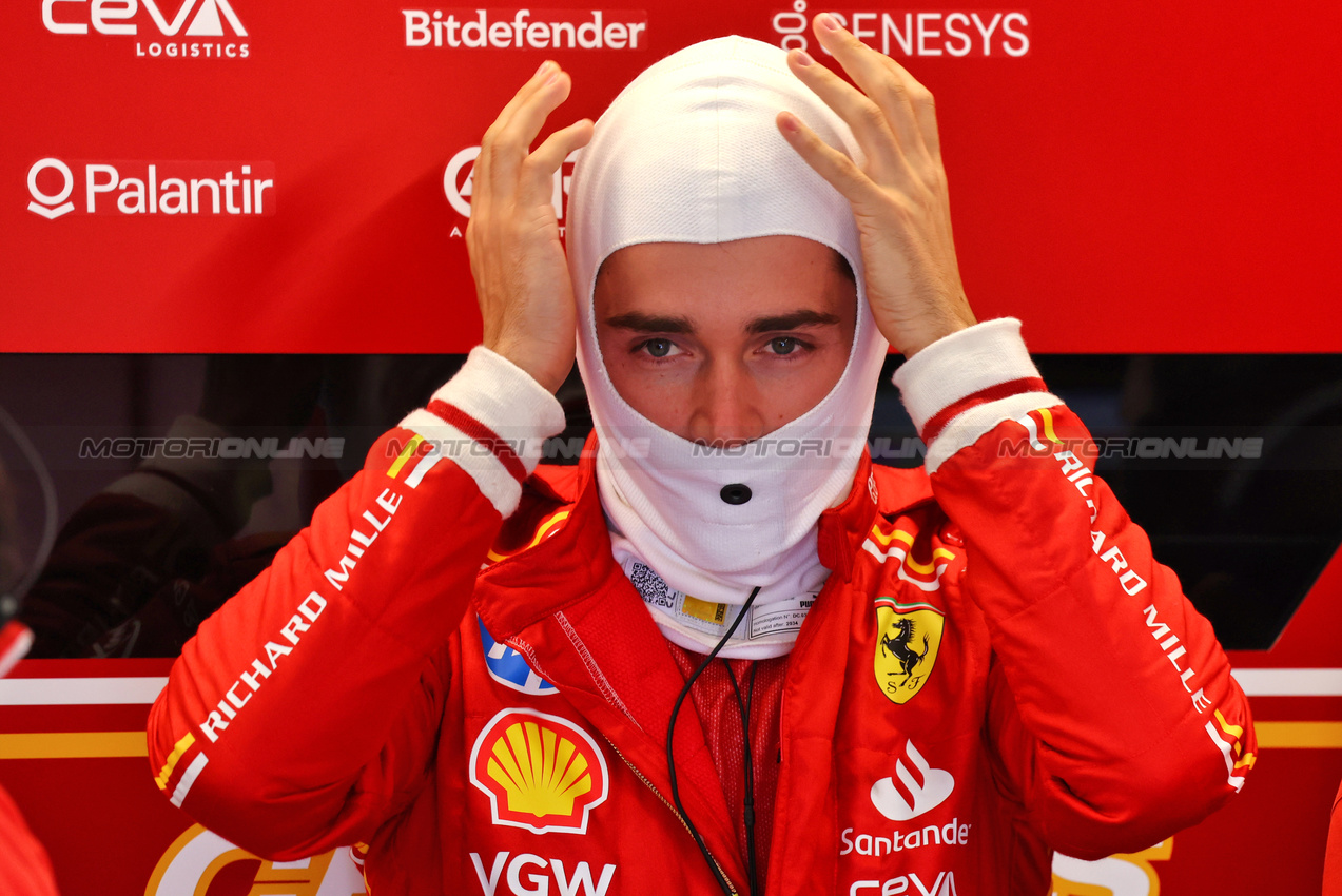 GP GRAN BRETAGNA, Charles Leclerc (MON) Ferrari.

05.07.2024. Formula 1 World Championship, Rd 12, British Grand Prix, Silverstone, England, Practice Day.

- www.xpbimages.com, EMail: requests@xpbimages.com © Copyright: Batchelor / XPB Images