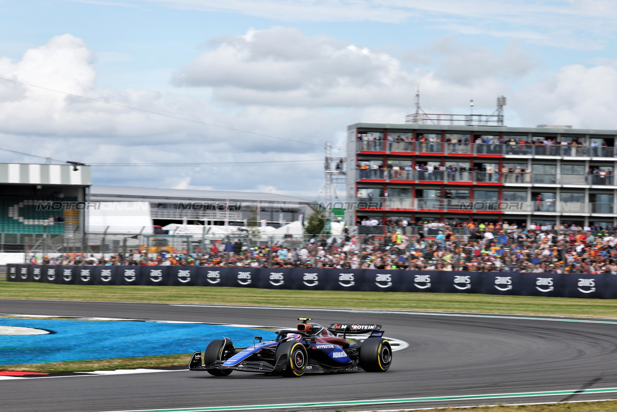 GP GRAN BRETAGNA, Logan Sargeant (USA) Williams Racing FW46.

05.07.2024. Formula 1 World Championship, Rd 12, British Grand Prix, Silverstone, England, Practice Day.

- www.xpbimages.com, EMail: requests@xpbimages.com © Copyright: Bearne / XPB Images