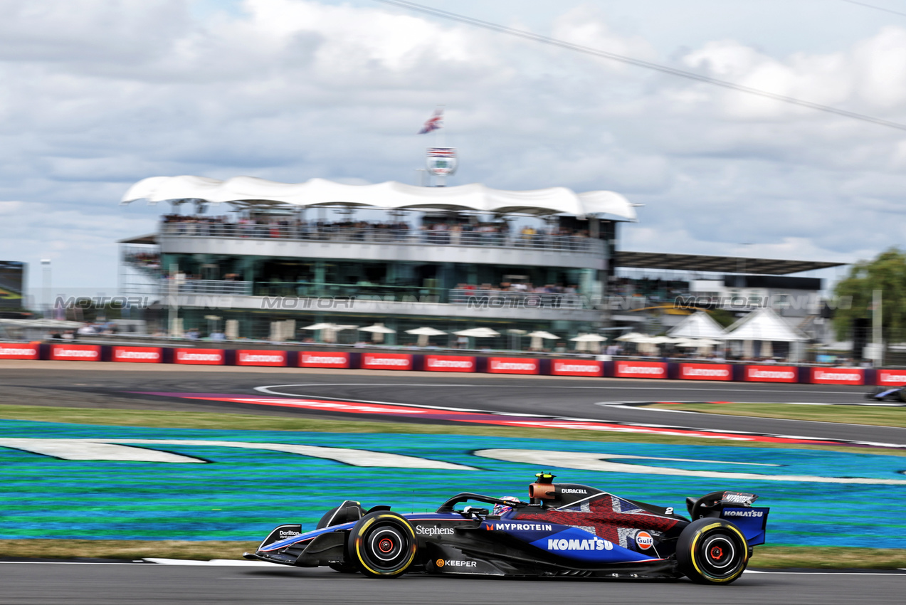 GP GRAN BRETAGNA, Logan Sargeant (USA) Williams Racing FW46.

05.07.2024. Formula 1 World Championship, Rd 12, British Grand Prix, Silverstone, England, Practice Day.

- www.xpbimages.com, EMail: requests@xpbimages.com © Copyright: Bearne / XPB Images