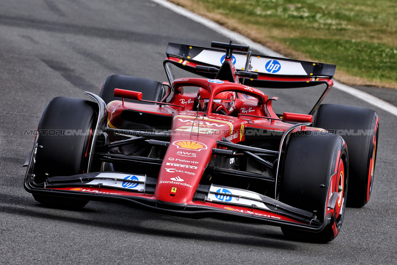 GP GRAN BRETAGNA, Charles Leclerc (MON) Ferrari SF-24.

05.07.2024. Formula 1 World Championship, Rd 12, British Grand Prix, Silverstone, England, Practice Day.

- www.xpbimages.com, EMail: requests@xpbimages.com © Copyright: Batchelor / XPB Images