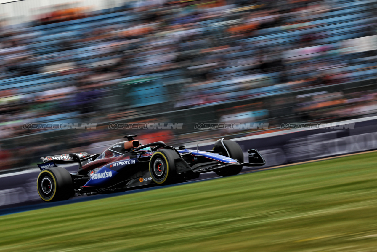 GP GRAN BRETAGNA, Alexander Albon (THA) Williams Racing FW46.

05.07.2024. Formula 1 World Championship, Rd 12, British Grand Prix, Silverstone, England, Practice Day.

- www.xpbimages.com, EMail: requests@xpbimages.com © Copyright: Charniaux / XPB Images
