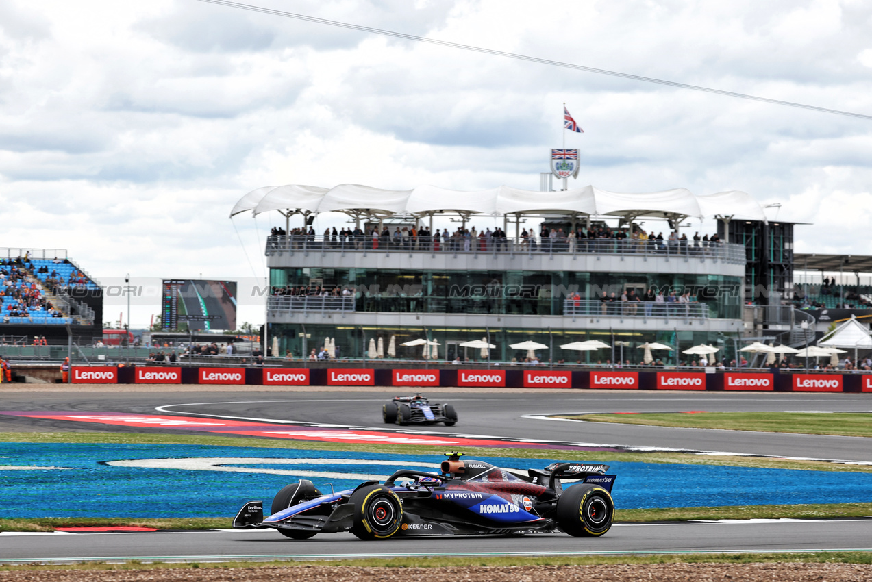 GP GRAN BRETAGNA, Logan Sargeant (USA) Williams Racing FW46.

05.07.2024. Formula 1 World Championship, Rd 12, British Grand Prix, Silverstone, England, Practice Day.

- www.xpbimages.com, EMail: requests@xpbimages.com © Copyright: Bearne / XPB Images