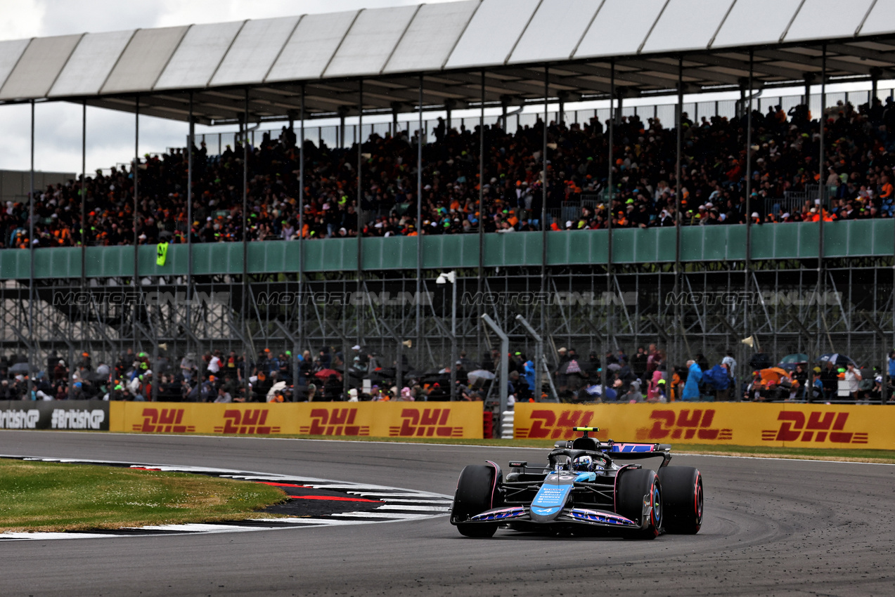 GP GRAN BRETAGNA, Pierre Gasly (FRA) Alpine F1 Team A524.

05.07.2024. Formula 1 World Championship, Rd 12, British Grand Prix, Silverstone, England, Practice Day.

 - www.xpbimages.com, EMail: requests@xpbimages.com © Copyright: Coates / XPB Images