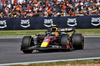 GP GRAN BRETAGNA, Sergio Perez (MEX) Red Bull Racing RB20.

05.07.2024. Formula 1 World Championship, Rd 12, British Grand Prix, Silverstone, England, Practice Day.

- www.xpbimages.com, EMail: requests@xpbimages.com © Copyright: Bearne / XPB Images