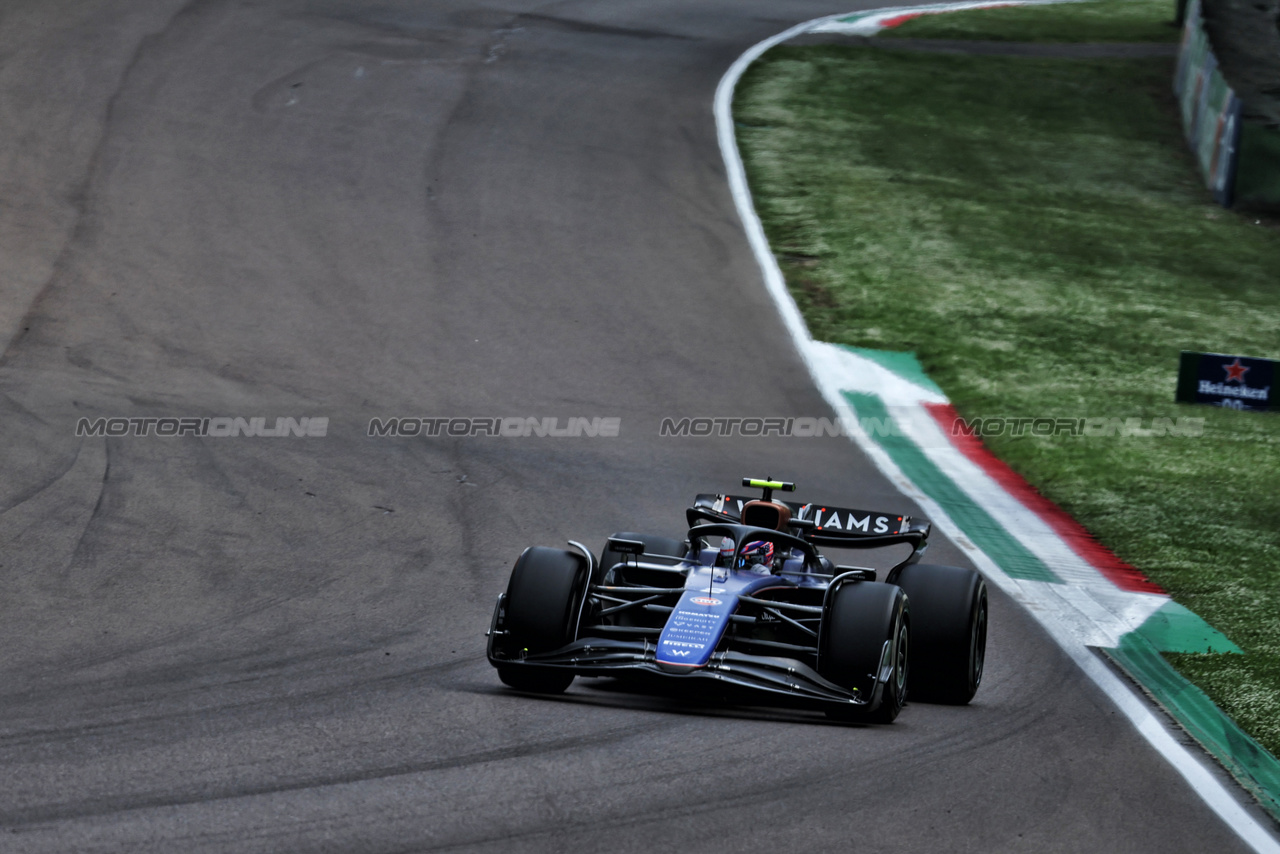 GP IMOLA, Logan Sargeant (USA) Williams Racing FW46.

19.05.2024. Formula 1 World Championship, Rd 7, Emilia Romagna Grand Prix, Imola, Italy, Gara Day.

 - www.xpbimages.com, EMail: requests@xpbimages.com © Copyright: Staley / XPB Images