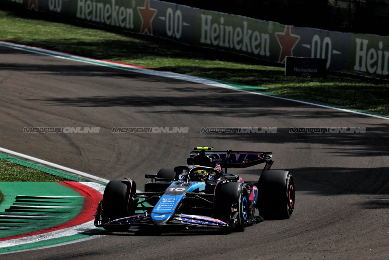 GP IMOLA, Pierre Gasly (FRA) Alpine F1 Team A524.

19.05.2024. Formula 1 World Championship, Rd 7, Emilia Romagna Grand Prix, Imola, Italy, Gara Day.

 - www.xpbimages.com, EMail: requests@xpbimages.com © Copyright: Staley / XPB Images