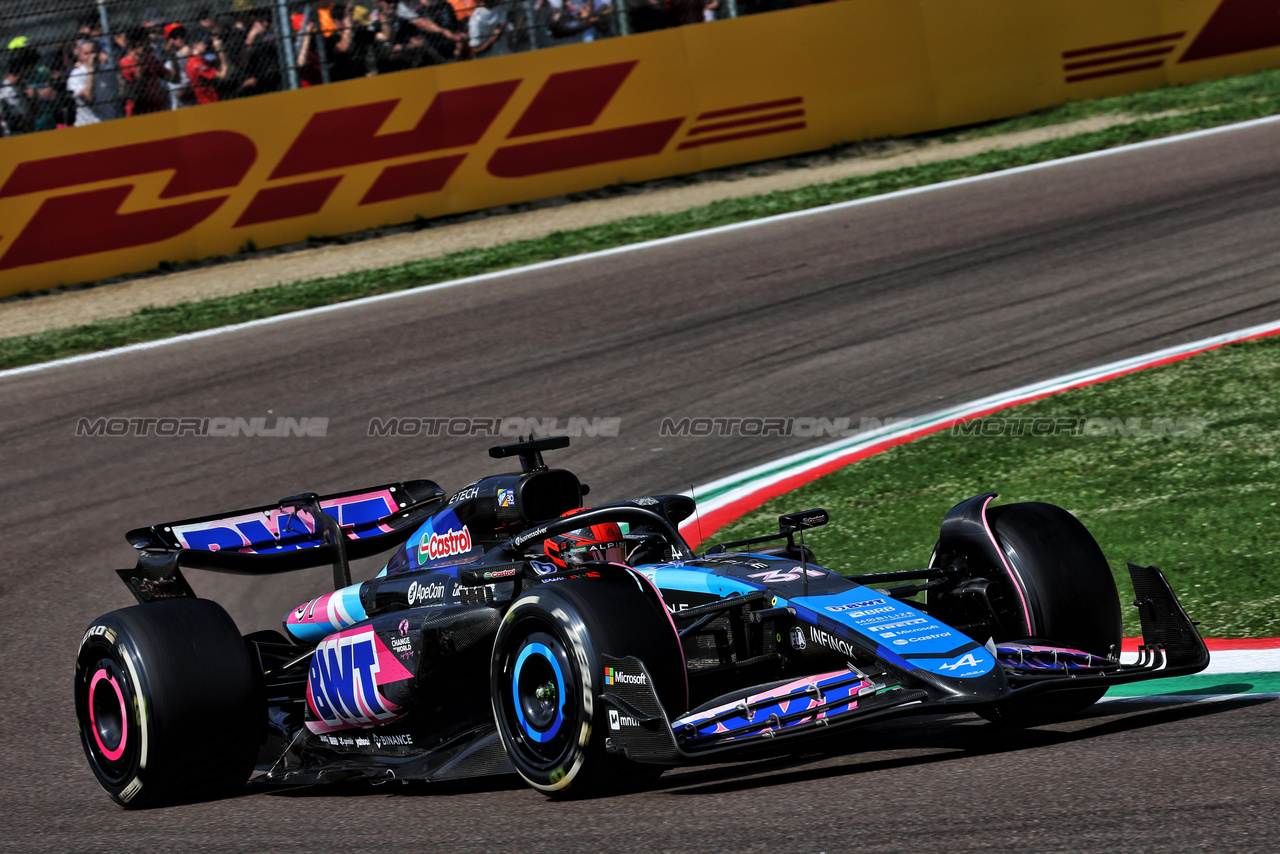 GP IMOLA, Esteban Ocon (FRA) Alpine F1 Team A524.

19.05.2024. Formula 1 World Championship, Rd 7, Emilia Romagna Grand Prix, Imola, Italy, Gara Day.

- www.xpbimages.com, EMail: requests@xpbimages.com © Copyright: Batchelor / XPB Images