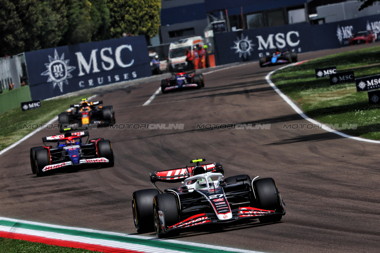 GP IMOLA, Nico Hulkenberg (GER) Haas VF-24.

19.05.2024. Formula 1 World Championship, Rd 7, Emilia Romagna Grand Prix, Imola, Italy, Gara Day.

- www.xpbimages.com, EMail: requests@xpbimages.com © Copyright: Batchelor / XPB Images