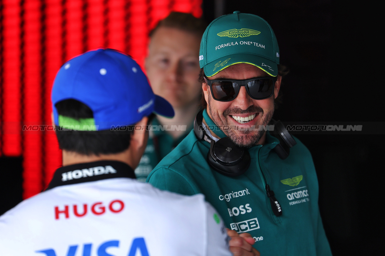 GP IMOLA, Fernando Alonso (ESP) Aston Martin F1 Team on the drivers' parade.

19.05.2024. Formula 1 World Championship, Rd 7, Emilia Romagna Grand Prix, Imola, Italy, Gara Day.

 - www.xpbimages.com, EMail: requests@xpbimages.com © Copyright: Staley / XPB Images