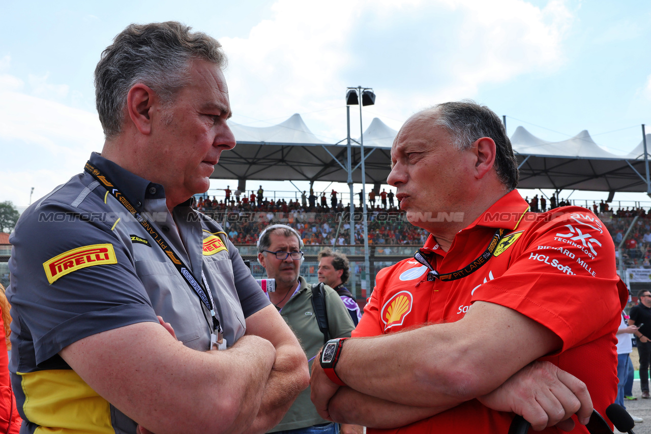GP IMOLA, (L to R): Mario Isola (ITA) Pirelli Racing Manager with Frederic Vasseur (FRA) Ferrari Team Principal on the grid.

19.05.2024. Formula 1 World Championship, Rd 7, Emilia Romagna Grand Prix, Imola, Italy, Gara Day.

- www.xpbimages.com, EMail: requests@xpbimages.com © Copyright: Batchelor / XPB Images