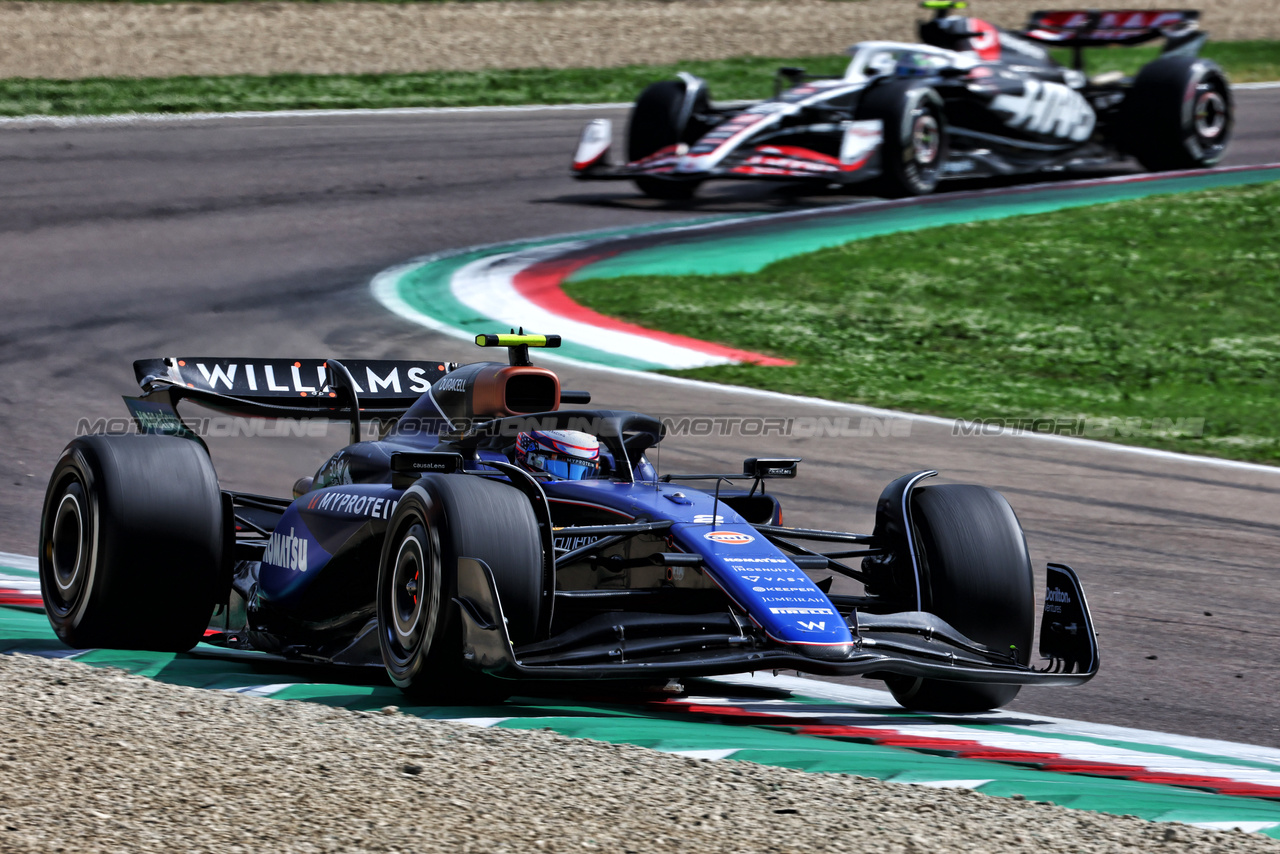 GP IMOLA, Logan Sargeant (USA) Williams Racing FW46.

19.05.2024. Formula 1 World Championship, Rd 7, Emilia Romagna Grand Prix, Imola, Italy, Gara Day.

 - www.xpbimages.com, EMail: requests@xpbimages.com © Copyright: Coates / XPB Images