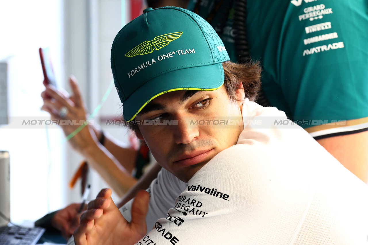 GP IMOLA, Lance Stroll (CDN) Aston Martin F1 Team.

19.05.2024. Formula 1 World Championship, Rd 7, Emilia Romagna Grand Prix, Imola, Italy, Gara Day.

 - www.xpbimages.com, EMail: requests@xpbimages.com © Copyright: Coates / XPB Images