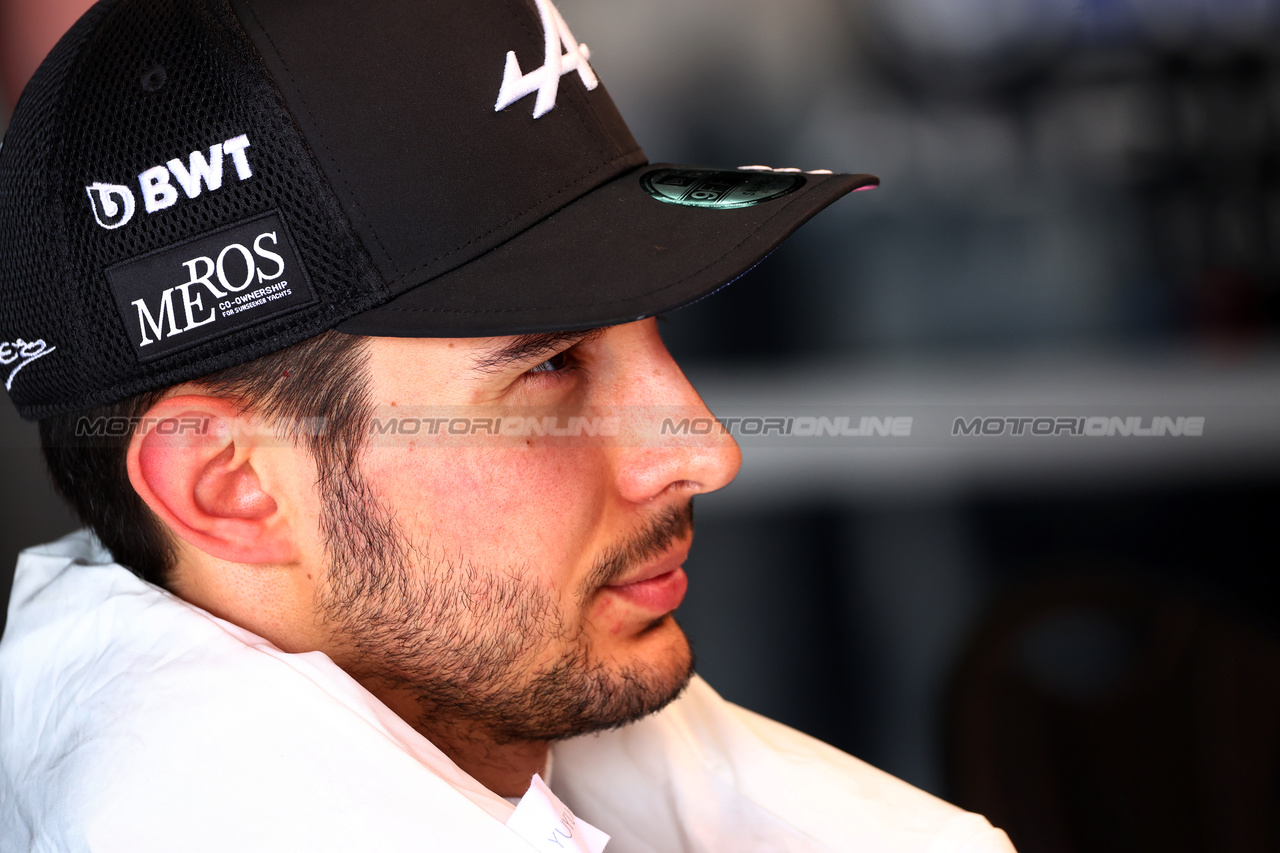 GP IMOLA, Esteban Ocon (FRA) Alpine F1 Team.

19.05.2024. Formula 1 World Championship, Rd 7, Emilia Romagna Grand Prix, Imola, Italy, Gara Day.

 - www.xpbimages.com, EMail: requests@xpbimages.com © Copyright: Coates / XPB Images