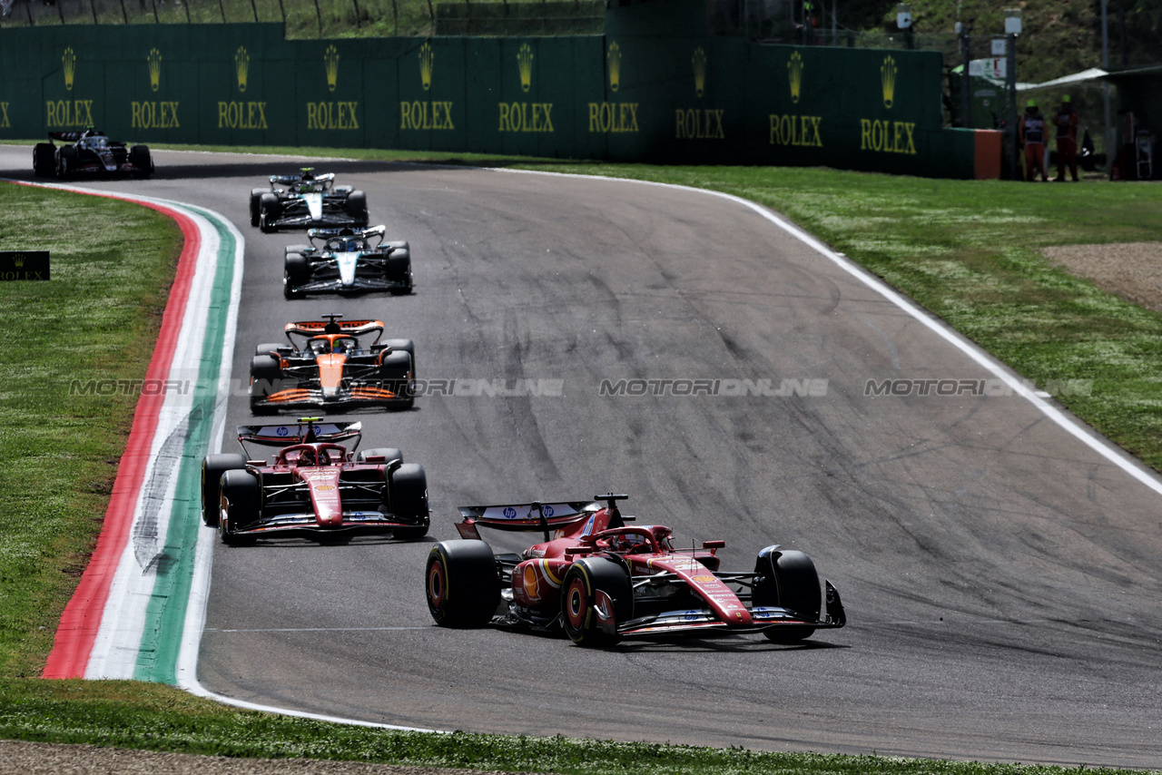 GP IMOLA, Charles Leclerc (MON) Ferrari SF-24 at the partenza of the race.

19.05.2024. Formula 1 World Championship, Rd 7, Emilia Romagna Grand Prix, Imola, Italy, Gara Day.

 - www.xpbimages.com, EMail: requests@xpbimages.com © Copyright: Coates / XPB Images