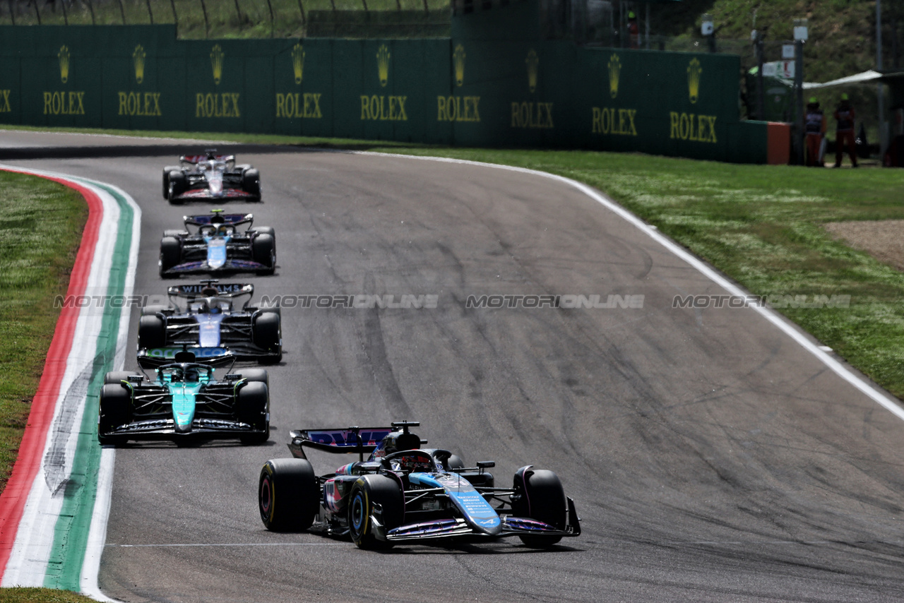 GP IMOLA, Esteban Ocon (FRA) Alpine F1 Team A524 at the partenza of the race.

19.05.2024. Formula 1 World Championship, Rd 7, Emilia Romagna Grand Prix, Imola, Italy, Gara Day.

 - www.xpbimages.com, EMail: requests@xpbimages.com © Copyright: Coates / XPB Images