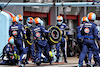 GP IMOLA, Williams Racing makes a pit stop.
19.05.2024. Formula 1 World Championship, Rd 7, Emilia Romagna Grand Prix, Imola, Italy, Gara Day.
- www.xpbimages.com, EMail: requests@xpbimages.com © Copyright: Charniaux / XPB Images