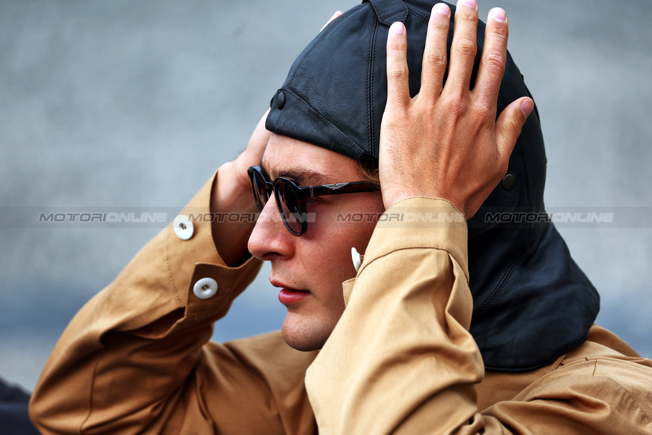 GP IMOLA, George Russell (GBR) Mercedes AMG F1 in vintage race overalls.

16.05.2024. Formula 1 World Championship, Rd 7, Emilia Romagna Grand Prix, Imola, Italy, Preparation Day.

 - www.xpbimages.com, EMail: requests@xpbimages.com © Copyright: Coates / XPB Images