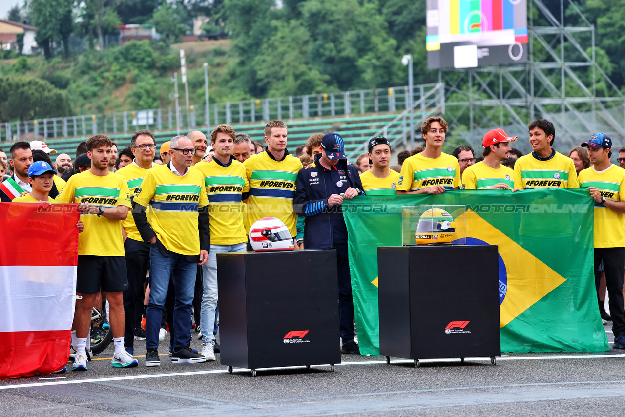 GP IMOLA, Drivers e team personnel - tribute run for Ayrton Senna e Roland Ratzenberger.

16.05.2024. Formula 1 World Championship, Rd 7, Emilia Romagna Grand Prix, Imola, Italy, Preparation Day.

- www.xpbimages.com, EMail: requests@xpbimages.com © Copyright: Batchelor / XPB Images