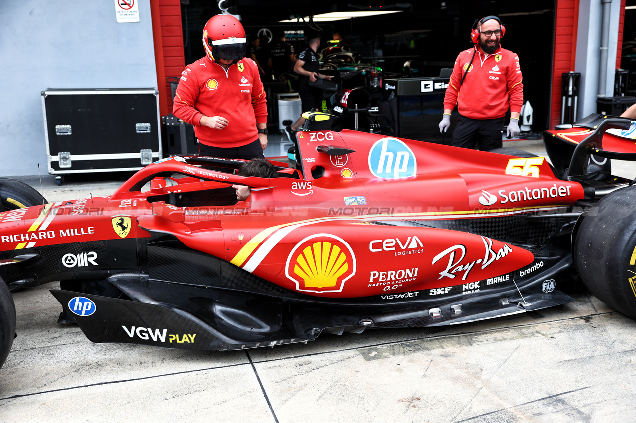 GP IMOLA, Ferrari SF-24 in the pits.

16.05.2024. Formula 1 World Championship, Rd 7, Emilia Romagna Grand Prix, Imola, Italy, Preparation Day.

- www.xpbimages.com, EMail: requests@xpbimages.com © Copyright: Batchelor / XPB Images