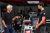 GP IMOLA, Oliver Bearman (GBR) Ferrari Reserve Driver (Right) with Damon Hill (GBR) Sky Sports Presenter.
16.05.2024. Formula 1 World Championship, Rd 7, Emilia Romagna Grand Prix, Imola, Italy, Preparation Day.
 - www.xpbimages.com, EMail: requests@xpbimages.com © Copyright: Staley / XPB Images
