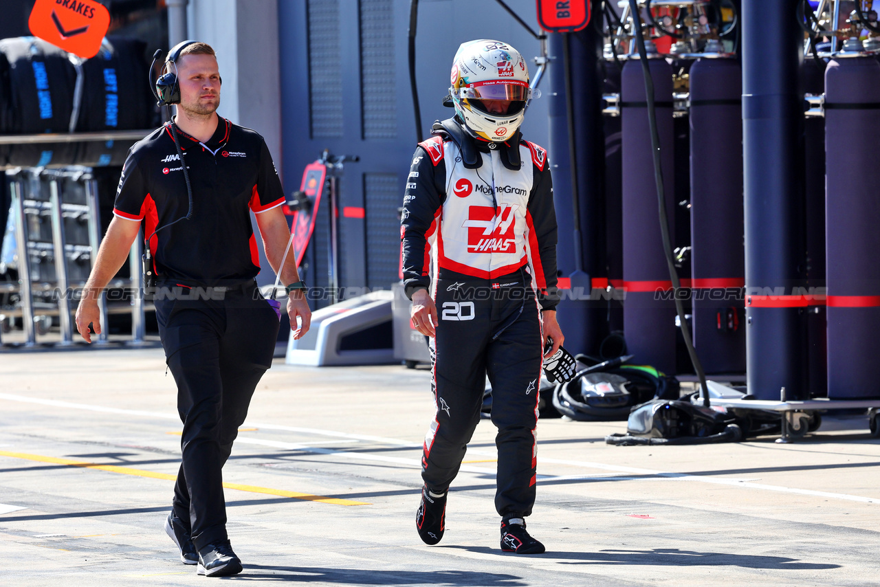 GP IMOLA, Kevin Magnussen (DEN) Haas F1 Team.

18.05.2024. Formula 1 World Championship, Rd 7, Emilia Romagna Grand Prix, Imola, Italy, Qualifiche Day.

- www.xpbimages.com, EMail: requests@xpbimages.com © Copyright: Batchelor / XPB Images