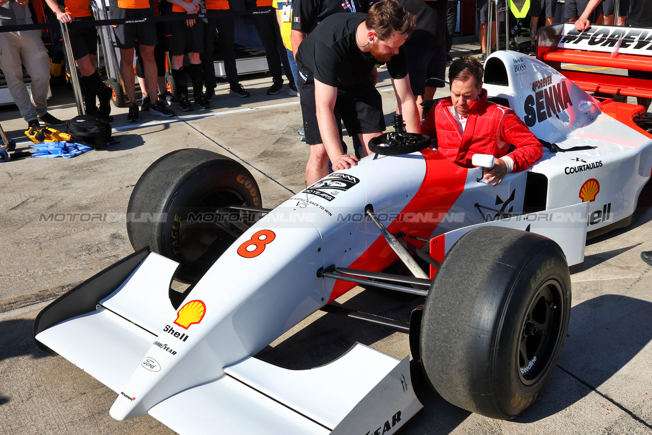 GP IMOLA, Sebastian Vettel (GER) in a 1993 McLaren MP4/8.

18.05.2024. Formula 1 World Championship, Rd 7, Emilia Romagna Grand Prix, Imola, Italy, Qualifiche Day.

- www.xpbimages.com, EMail: requests@xpbimages.com © Copyright: Batchelor / XPB Images