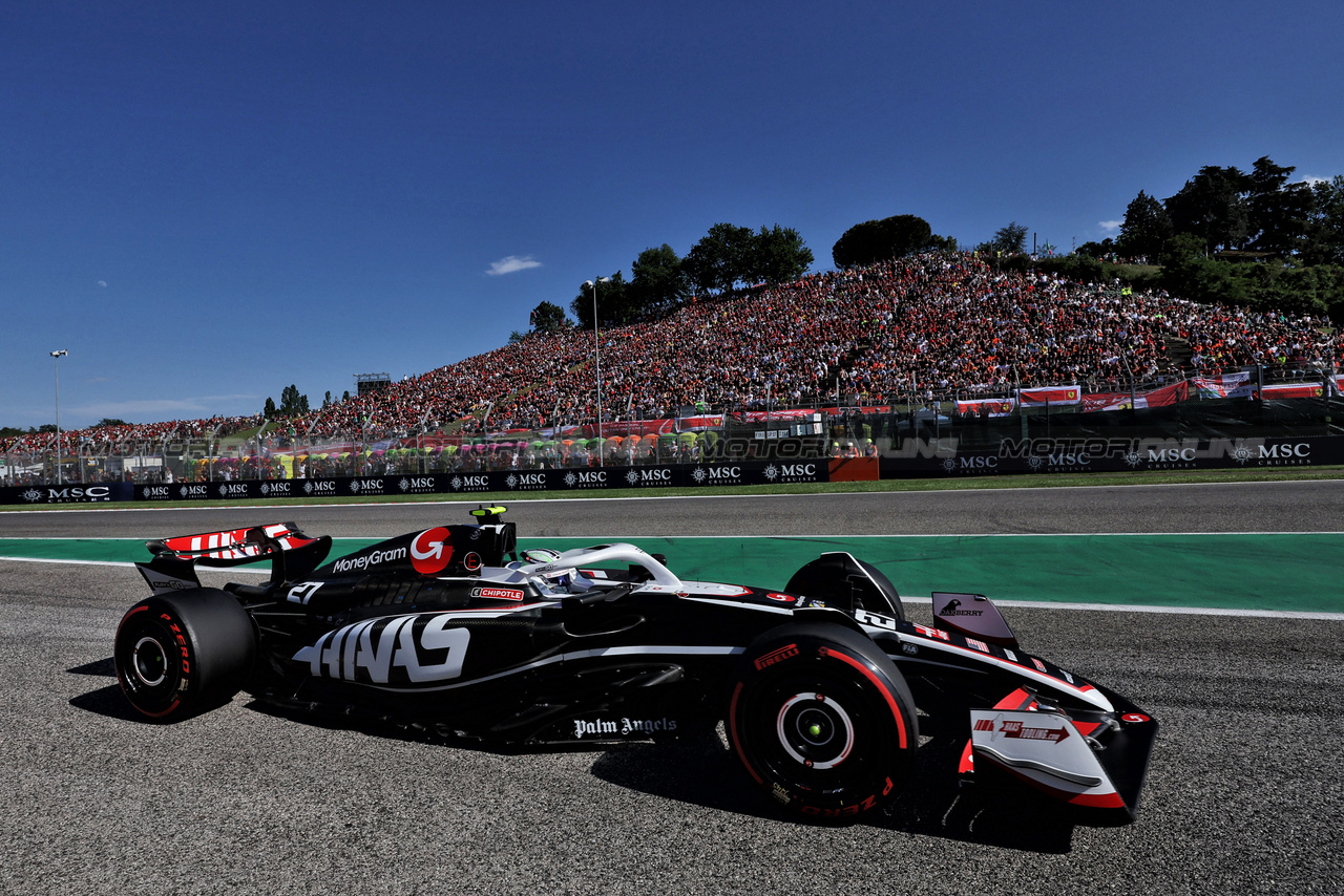 GP IMOLA, Nico Hulkenberg (GER) Haas VF-24.

18.05.2024. Formula 1 World Championship, Rd 7, Emilia Romagna Grand Prix, Imola, Italy, Qualifiche Day.

 - www.xpbimages.com, EMail: requests@xpbimages.com © Copyright: Staley / XPB Images