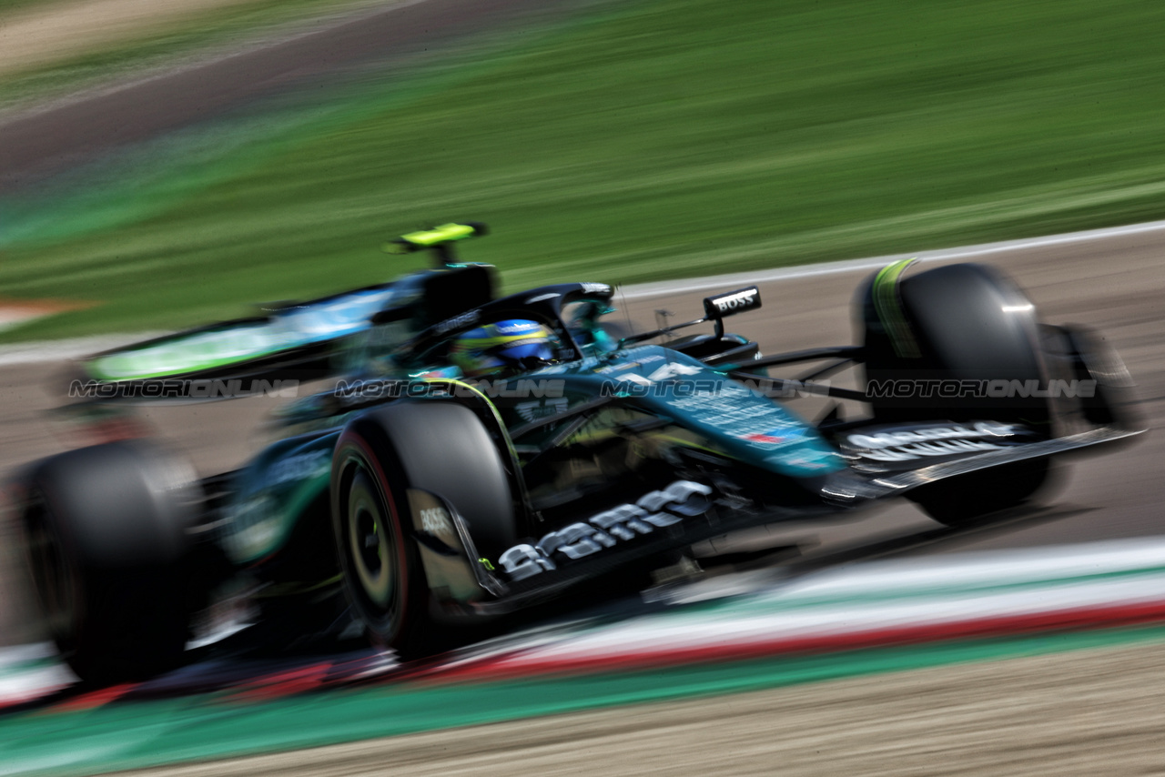 GP IMOLA, Fernando Alonso (ESP) Aston Martin F1 Team AMR24.

18.05.2024. Formula 1 World Championship, Rd 7, Emilia Romagna Grand Prix, Imola, Italy, Qualifiche Day.

 - www.xpbimages.com, EMail: requests@xpbimages.com © Copyright: Staley / XPB Images