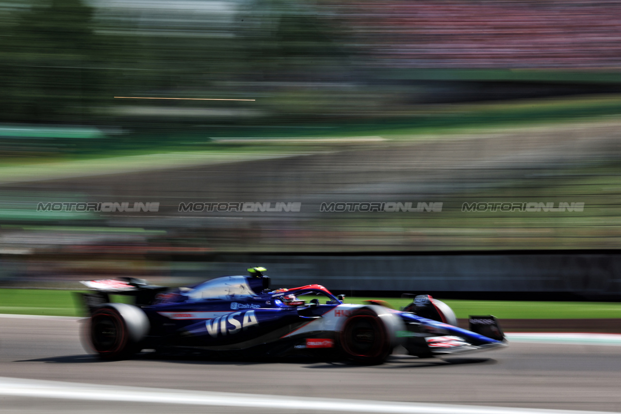 GP IMOLA, Yuki Tsunoda (JPN) RB VCARB 01.

18.05.2024. Formula 1 World Championship, Rd 7, Emilia Romagna Grand Prix, Imola, Italy, Qualifiche Day.

 - www.xpbimages.com, EMail: requests@xpbimages.com © Copyright: Staley / XPB Images