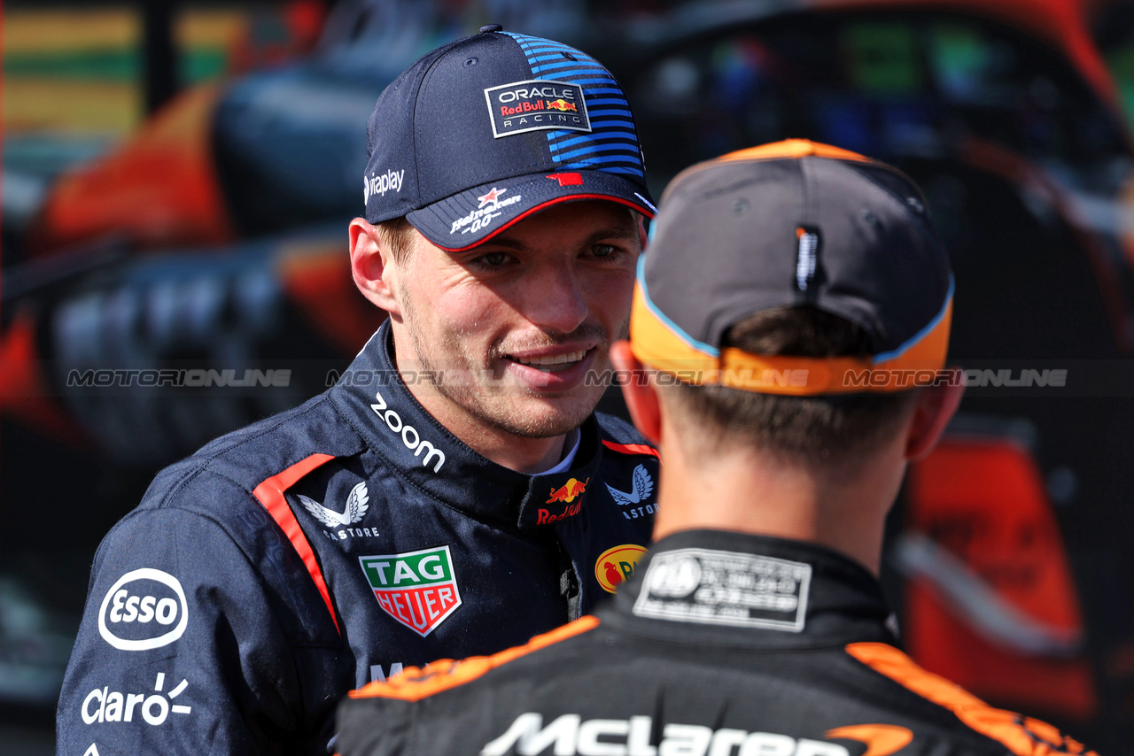 GP IMOLA, Pole sitter Max Verstappen (NLD) Red Bull Racing in qualifying parc ferme with Lando Norris (GBR) McLaren.

18.05.2024. Formula 1 World Championship, Rd 7, Emilia Romagna Grand Prix, Imola, Italy, Qualifiche Day.

 - www.xpbimages.com, EMail: requests@xpbimages.com © Copyright: Staley / XPB Images
