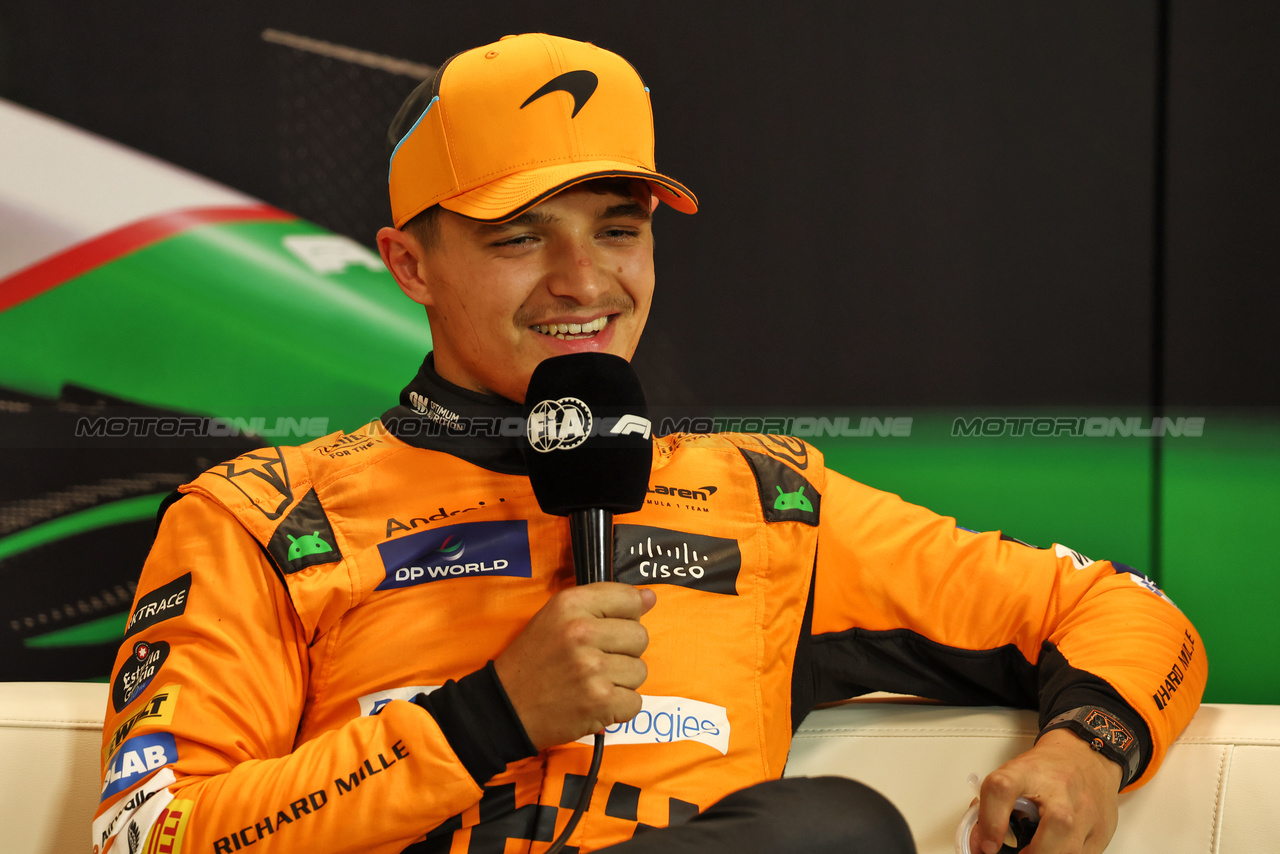 GP IMOLA, Lando Norris (GBR) McLaren, in the post qualifying FIA Press Conference.

18.05.2024. Formula 1 World Championship, Rd 7, Emilia Romagna Grand Prix, Imola, Italy, Qualifiche Day.

 - www.xpbimages.com, EMail: requests@xpbimages.com © Copyright: Staley / XPB Images